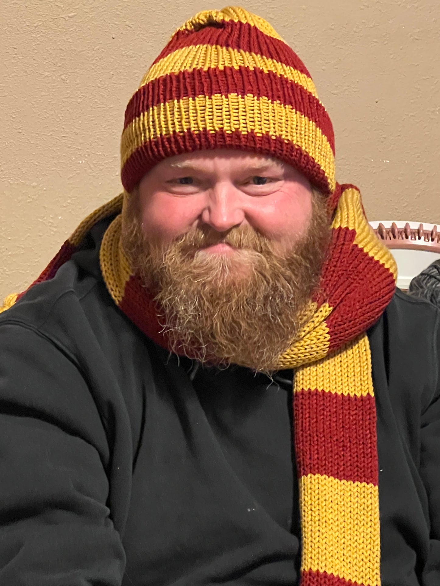 Striped long scarf and hat